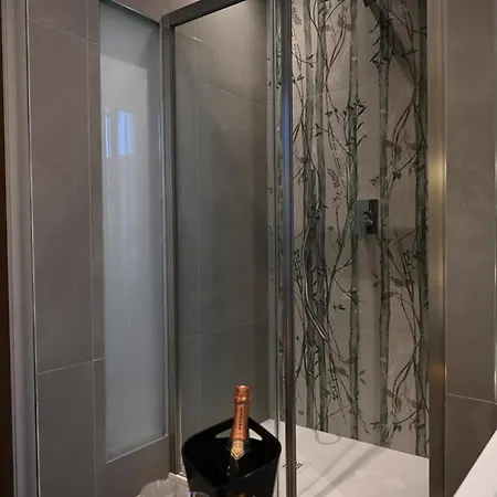 La Finestra Sul Campanile Luxury & Loft 招待所