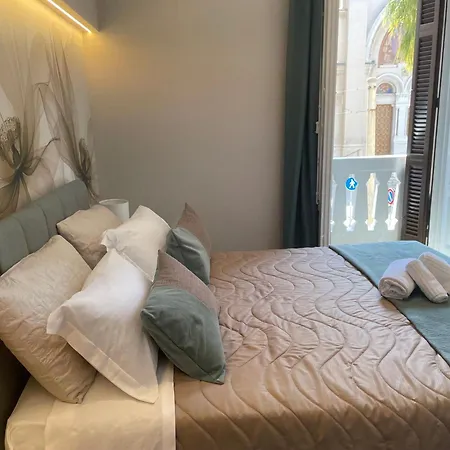 Vendégház La Finestra Sul Campanile Luxury & Loft