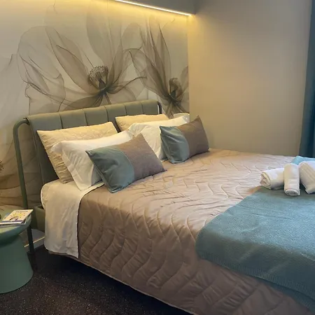 La Finestra Sul Campanile Luxury & Loft Bari